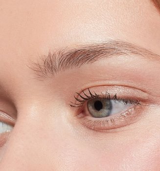 TRUCCO NATURALE, I SEGRETI DEL NUDE LOOK