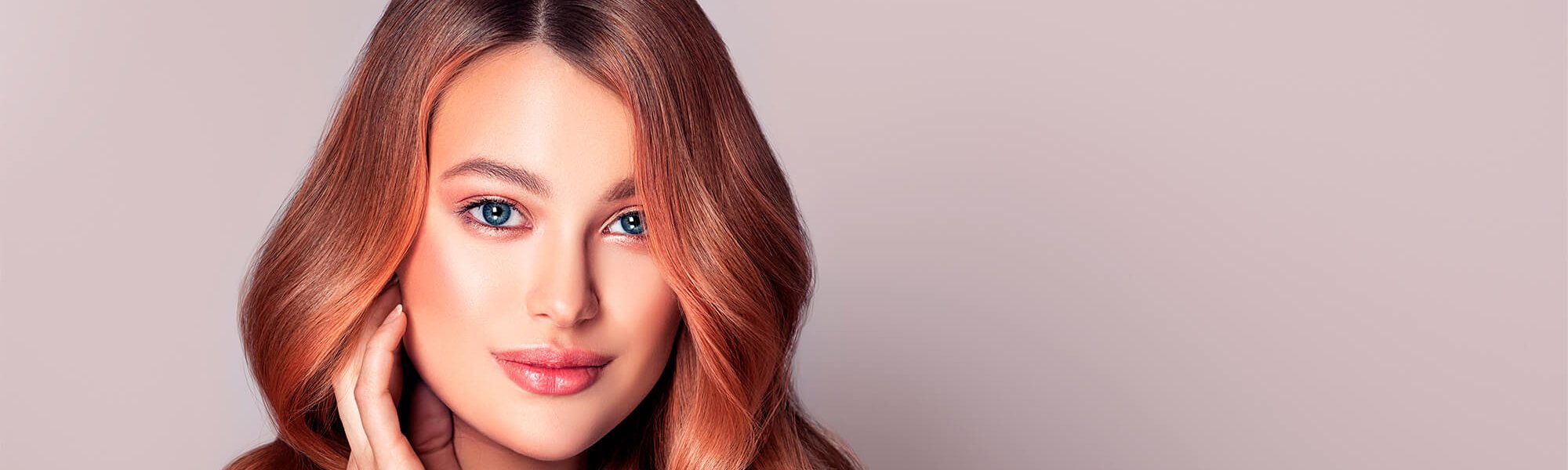 CAPELLI ROSSI SCEGLIERE LA TONALITÀ GIUSTA A SECONDA DELLA PERSONALITÀ