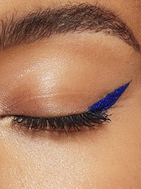 tutorial-trucco-per-un-makeup-occhi-intenso