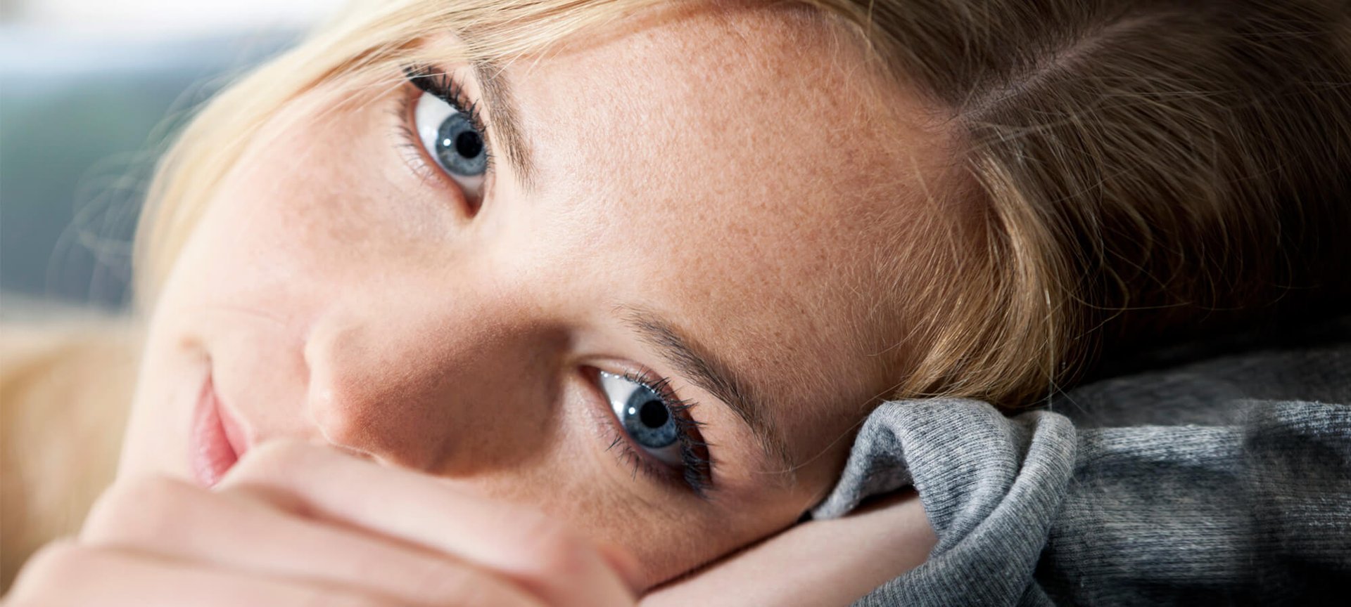 Ovale del viso, i trucchi per rassodarlo