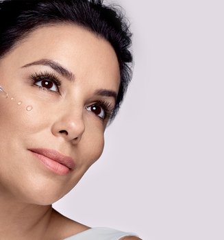 Eva Longoria con Siero filler