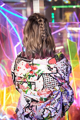 Dettaglio capelli prodotto Colorazione capelli temporanea Colorista Hair Makeup Millenial Pink