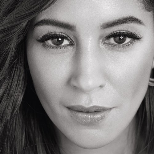 Leila Bekhti Testimonial Volume Milion