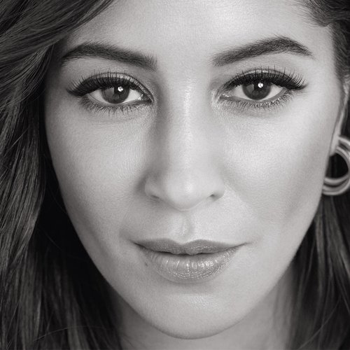 Leila Bekhti Testimonial Volume Milion