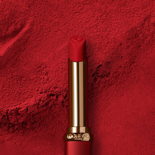 232400   Maqui COLOR OF WORTH Banner Sito FLATLAY 500X500 RED V1 F6