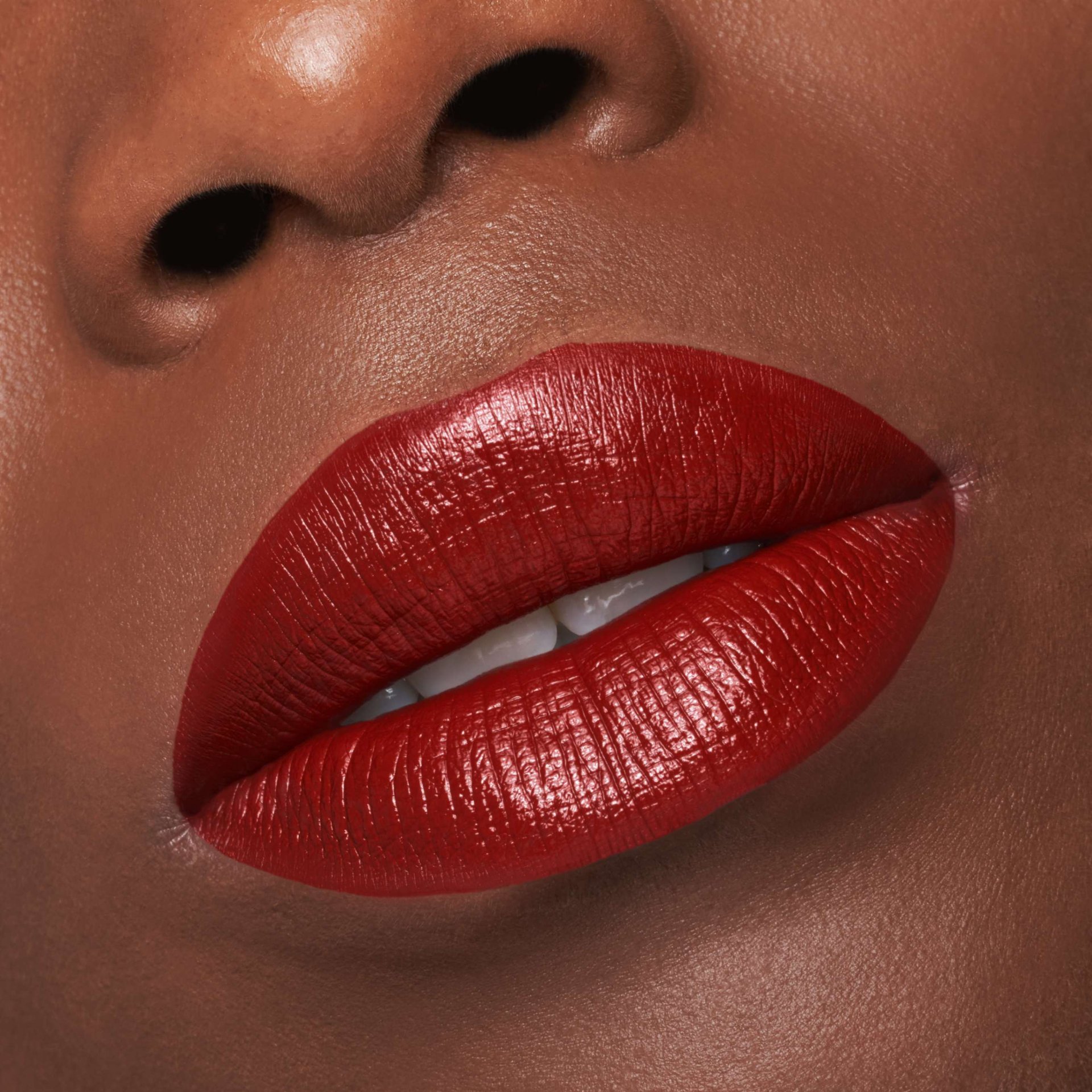 220086  Digital Maqui COLOR RICHE SATIN Banner Sito 2000  900 V1 F6 1 11zon