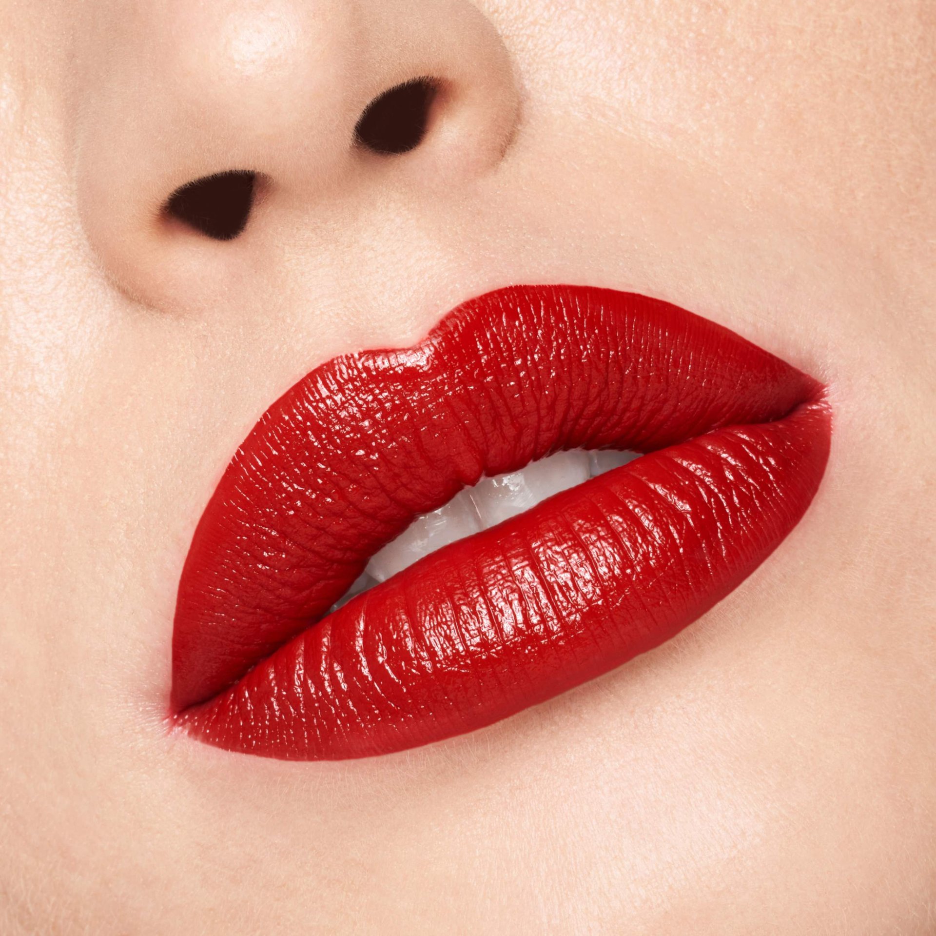 220086  Digital Maqui COLOR RICHE SATIN Banner Sito 2000  900 V1 F6 1 11zon