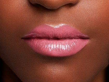 Rossetto Color Riche 112 Only In Paris Applicazione Pelle Scura