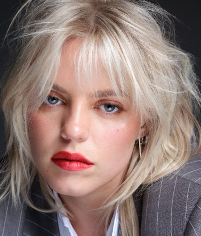 L’ORÉAL PARIS ANNUNCIA RENÉE RAPP COME NUOVA AMBASCIATRICE GLOBALE